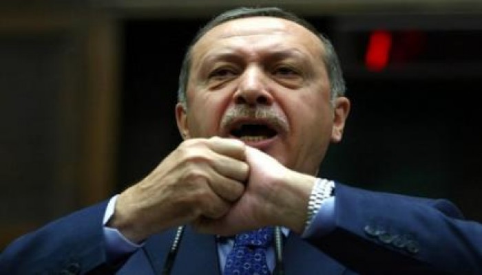 أردوغان يردد الشعر الذي اعتقل بسببه قبل 18 سنة
