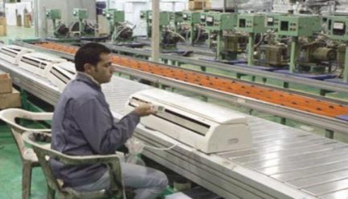 اتحادات الصناعات يرفض "خازوق" زيادة قسط الكهرباء الثابت للمصانع