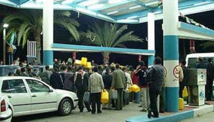 " خازوق الفشلة " .. أزمة بنزين تضرب مدن وقرى بني سويف