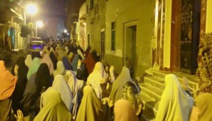 بني سويف: مسيرة ليلية بمدينة ناصر تهتف بالقصاص لدماء الشهداء