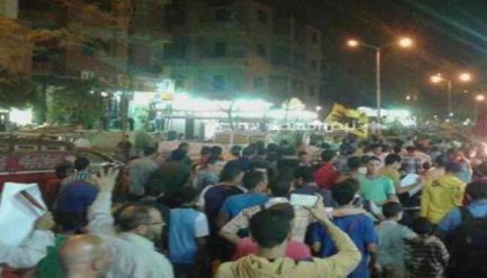 أهالي ‫‏الهرم‬ يشاركون ‫‏الثوار‬ فى الهتاف ضد داخلية ‫‏الانقلاب‬