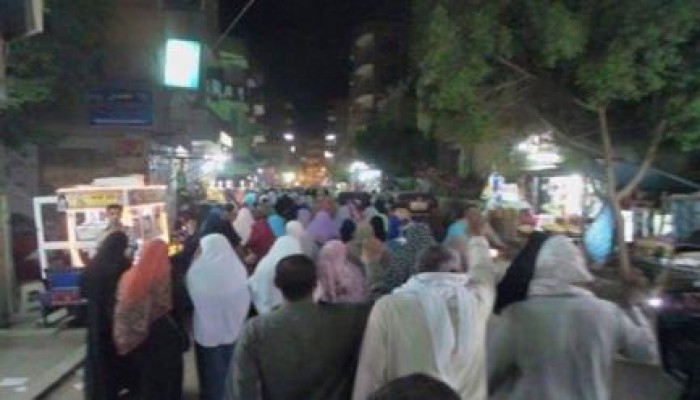 بنى سويف: مسيرة ليلية بمدينة ناصر تهتف بالقصاص لدماء الشهداء