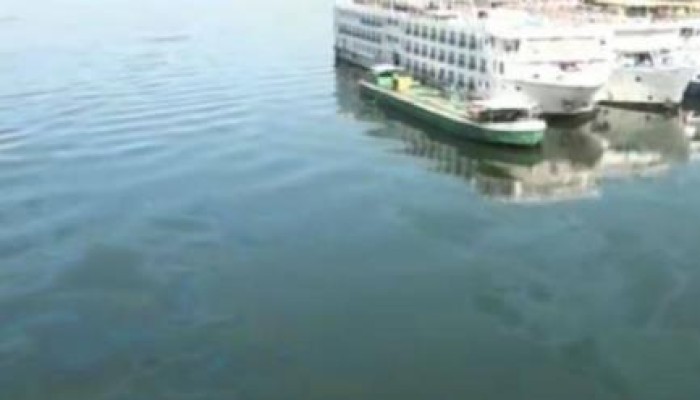 خازوق بيئي جديد في عهد السيسي: تسرب وقود الفنادق العائمة في نيل أسوان