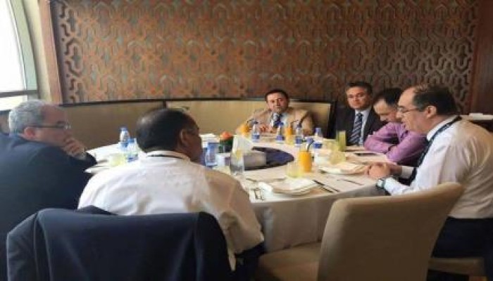بيان من د. "جمال حشمت" حول حقيقة الصورة المنشورة له خلال ‫منتدى الجزيرة