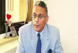 خبير إعلامي: الإعلام يتعمد إلهاء المواطنين بأشياء غير مفيدة