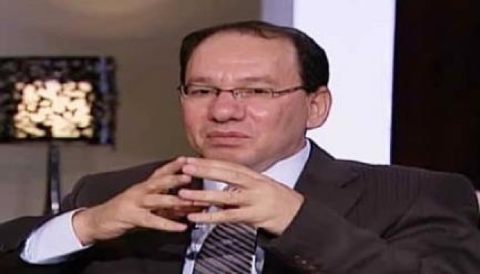 وائل قنديل: نساء تيار الإسلام السياسي ضربن أروع الأمثلة في الصمود والنضال