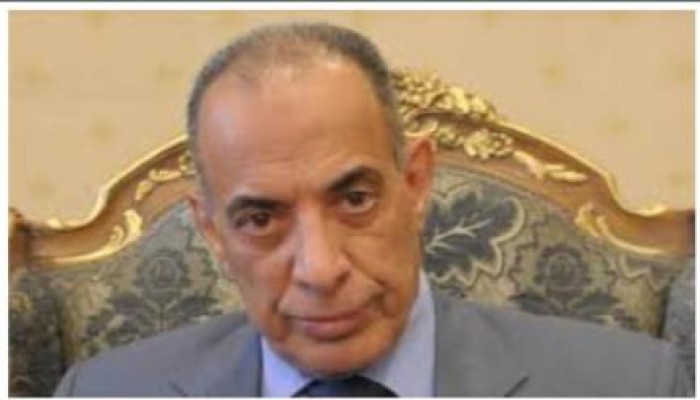 "نظافة الجيزة" تطالب وزير عدل الانقلاب بالاعتذار بعد إهانة العمال