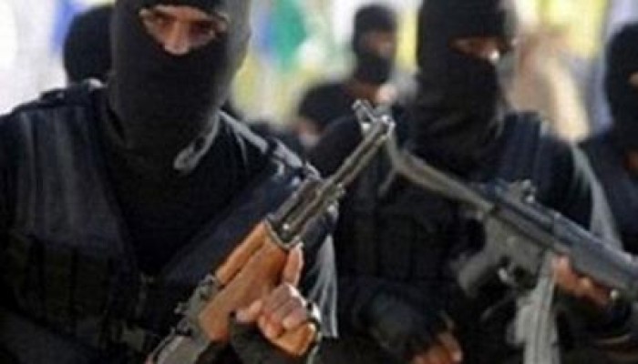 مقتل أميني شرطة برصاص مجهولين في الوراق