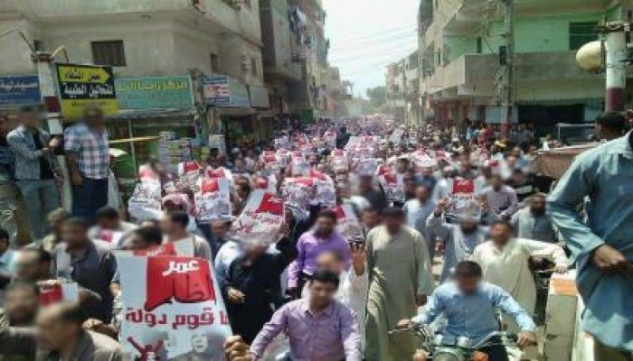 بالصور ... الالاف  يشاركون في تشييع جثمان الدكتور فريد إسماعيل