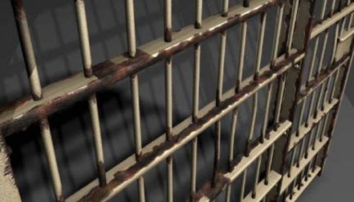 المنيا: أمن الانقلاب يقتحم قرية القيس ويعتقل 6 من رافضي حكم العسكر