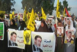 بالصور .. ثوار الشرقية ينددون بالمحاكمات الهزلية للرئيس مرسي