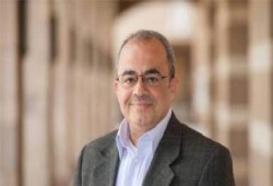 "عماد شاهين" أحد المحالين للمفتي بقضية التخابر.. " أستاذ جامعي عالمي.. عارض الرئيس مرسي"