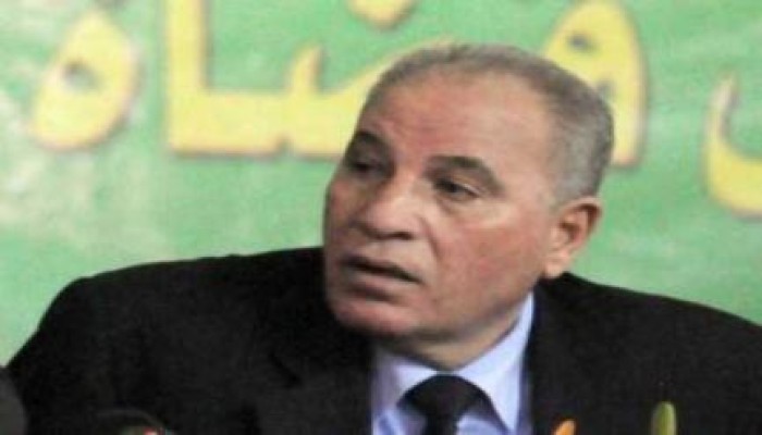 فيديو ووثائق.. حرامي الأراضي وزيرا لـ"العدل".. 10 جرائم تلوث وشاح الزند "العسكري"