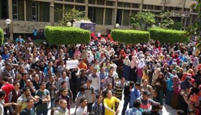 فصل 23 موظفا بجامعة القاهرة بزعم تعاطيهم مخدرات