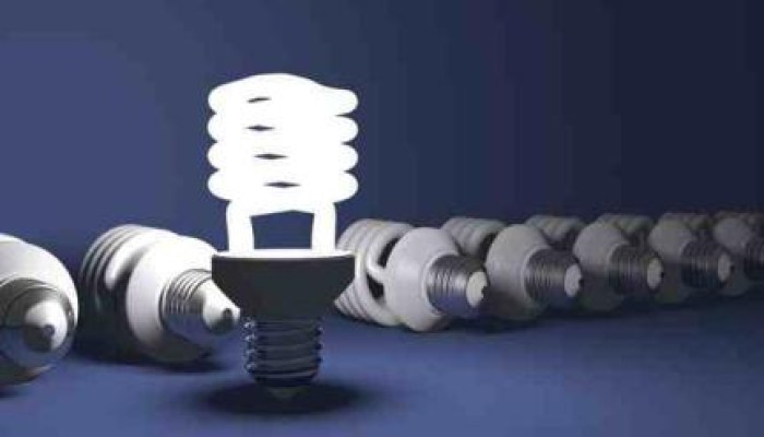 دراسة أمريكية: اللمبة الموفرة تؤدي إلى الإصابة بالصداع وعدم التركيز