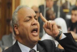 بعد رفض رئيس البرلمان الألماني استقبال الخائن السيسي "بقري" يصفه " بالجاهل والعبيط"