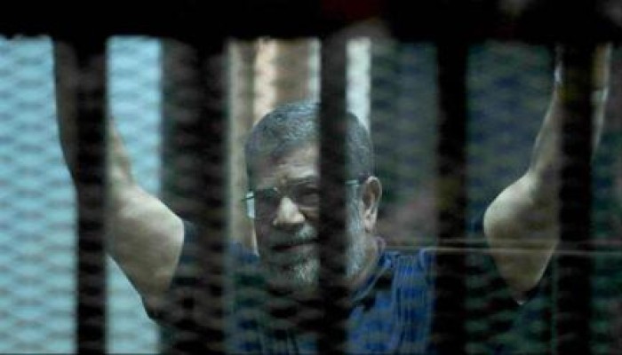 اليوم.. الرئيس مرسي أمام الجنايات في هزلية التخابر مع قطر
