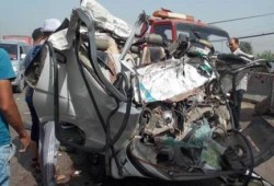 مصرع وإصابة 19 طالبًا بحادث على طريق كفر الدوار