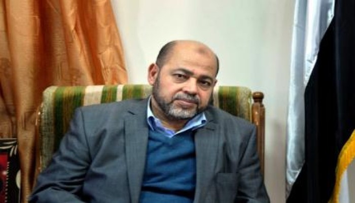 أبو مرزوق والعلمي يعودان إلى غزة بعد أشهر من العلاج في الخارج