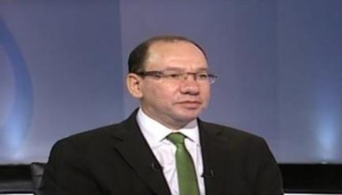 وائل قنديل يكتب : مرة اخرى خريف الزعيم وخرفانه