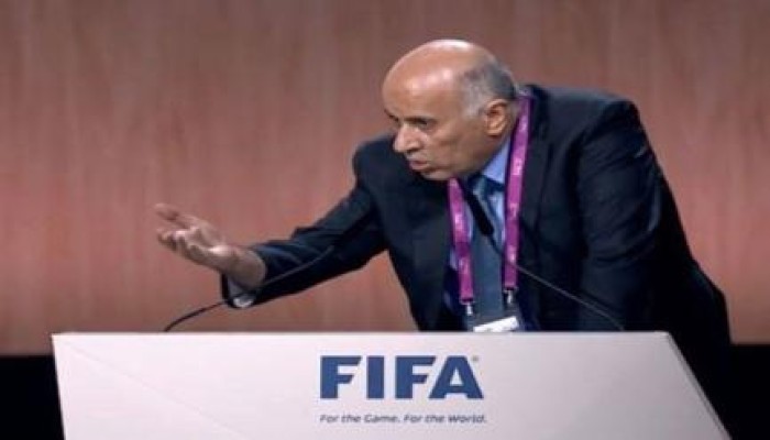 غضب فلسطيني وعربي ودولي عارم من عضو مركزية فتح "الرجوب" بعد فضيحة الفيفا