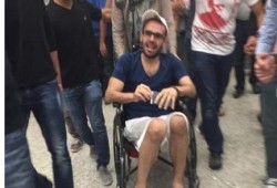 شاهد لحظة وصول "محمد سلطان" للولايات المتحدة واستقبال أهله له