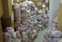 التموين توزع 150 ألف شنطة رمضانية.. ونشطاء: الإخوان كانوا بيوزعوهم في قرية واحدة