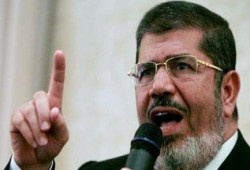 مسيحي مصري: "مرسي" لم يرضى بتهجير الأقباط ولو لليلة واحدة.. و"السيسي" مشغول بعشيرته فقط