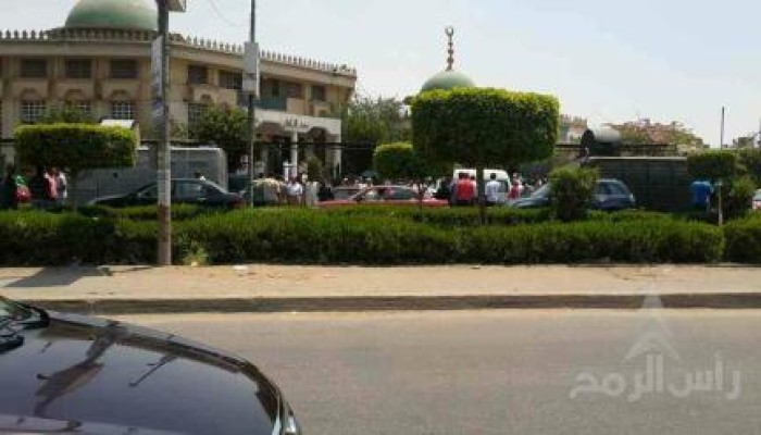 ميليشيات الانقلاب تحاصر مسجد السلام بمدينة نصر