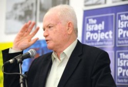 عاموس جلعاد : السيسي معجزة لنا