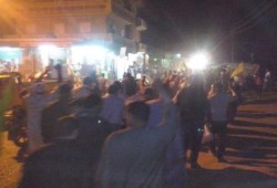 البحيرة: مسيرة ليلية حاشدة لـ"ثوار مركز دمنهور" تنديدًا بفشل حكومة الانقلاب