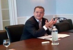 الخارجية السويسرية للإعلام المصري : لا نعتبر الإخوان جماعة إرهابية..وأفكارهم معتدله
