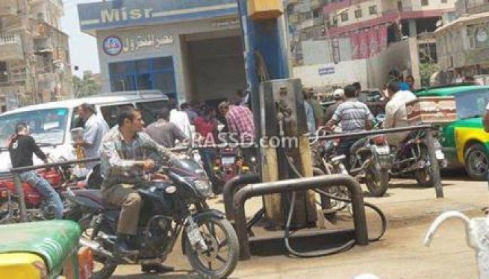 بالصور..فشل الانقلاب .. أزمة وقود في المنوفية.. والأهالي: إمتى الحكومة هترحم محدودي الدخل؟