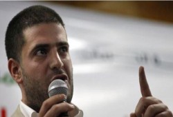 نجل مرسي عقب الحكم على والده: "تصدق اترعبنا"