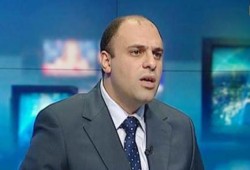 يحيى حامد: النظام العسكري يريد محاكمة رموز الثورة