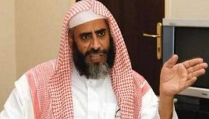 عوض القرني يرد على من هاجمه لتدخله في شأن مصر