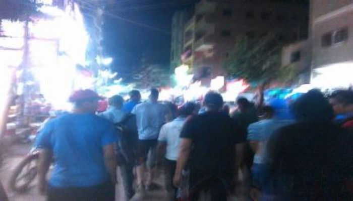 مسيرة ليلة بمدينة الوسطى تهتف بالقصاص لدماء الشهداء