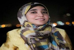 الأمن يقتحم منزل إسراء الطويل فجرا ويستولي على 5 أجهزة كمبيوتر