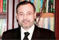 المنظمة العربية لحقوق الانسان: توقيف منصور عمل غير مسؤول