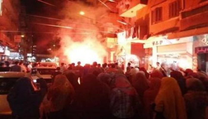 البحيرة: مسيرة ليلية لـ"ثوار دمنهور" تُشعل سماء المدينة دعمًا لصمود الرئيس "مرسي"