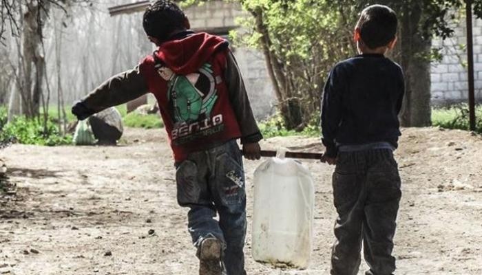 فشل الانقلاب مستمر .. " المياه في قرى أسيوط.. إما مقطوعة أو ملوثة "