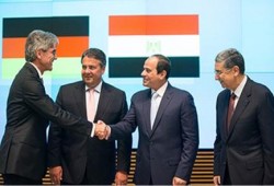 اعتقال أحمد منصور.. هل كان ثمن صفقة "سيمنز" المليارية؟