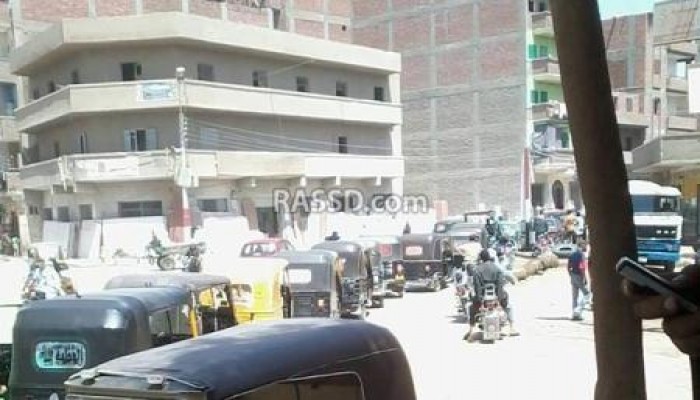 السيسي الفاشل .. بالصور.. أزمة طوابير الوقود تطرق أبواب سوهاج