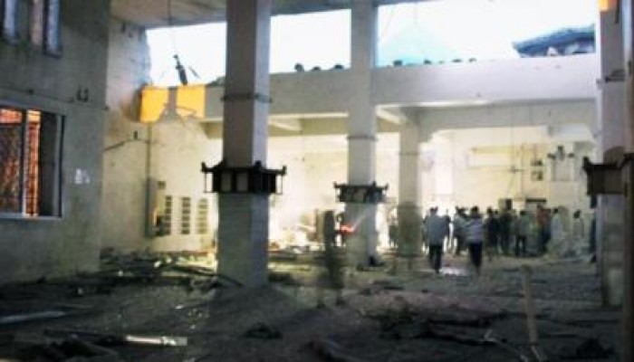 المجرم " بشار " يقصف مسجدًا بحلب ويقتل 19 مصليًا