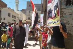 وقفة لثور قرية دقهلة بدمياط تطالب بالقصاص للشهداء والافراج عن القتيات