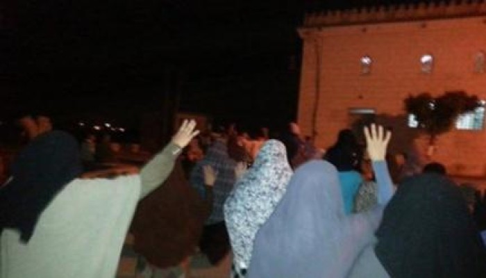 دمياط: مسيرة ليلية حاشدة بقرية السعديه ضمن فعاليات "عودوا لثكناتكم"