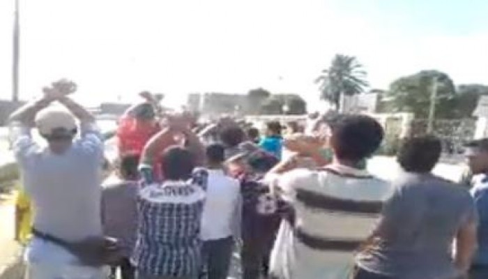 شباب بلطيم في مسيرة قبيل العصر تهتف بسقوط العسكر