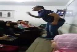 فى عهد السيسي: بالفيديو التدريس بالغناء والرقص على انغام "دي جي"