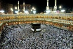 8 ملايين زائر للحرم في أول رمضان