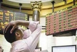 بعد مقتل النائب العام.. البورصة تخسر 5 مليارات جنيه